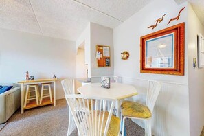 Dining - Bluewater East 303 N (Ocean City)