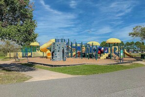 Children’s area - Bayspot L-101 (Ocean City)