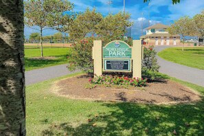 Property grounds - Bayspot L-101 (Ocean City)