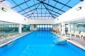 Pool - Beachfront condo with beach access, pools, sauna, game room, tennis, gym, W/D (Ocean City)