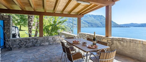Classic Apartment, Patio, Lake View | Terrace/patio