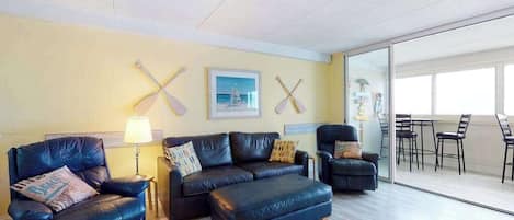 TV, DVD player, offices
