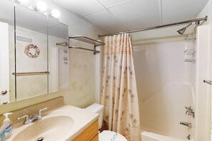 Shower, hair dryer, towels - Convenient Condo w/Side Ocean Views, Balcony, Shared Pool, A/C, Free WiFi (Ocean City)