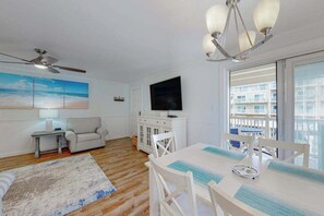 TV, offices - Third-floor bayfront condo with fast WiFi & balcony with views - near boardwalk (Ocean City)
