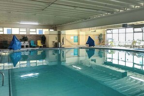 Pool - Beautiful beachfront condo with pools, ice rink, arcade, gym, & fast WiFi (Ocean City)