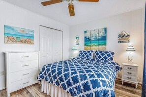 Iron/ironing board, WiFi, bed sheets - Beach & Bright Oceanfront Condo W/ Fast WiFi, Patio, Beach Access & More (Ocean City)