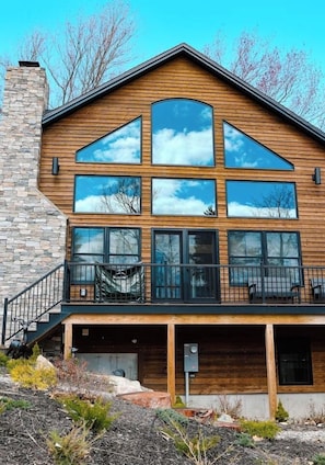 Exterior detail - Trailside Chalet at Pleasant Mt. (Bridgton)