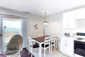 Dining - Simple, Oceanfront Condo with Central AC, Free WiFi & Easy Beach Access (Ocean City)