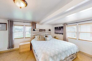 4 chambres, fer et planche à repasser, Wi-Fi, draps fournis