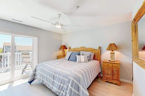 3 bedrooms, travel cot, WiFi, bed sheets - Baywatch III 304D (Ocean City)
