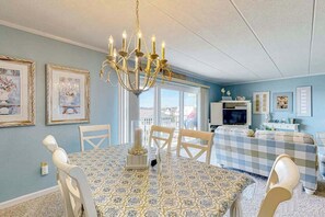 Dining - Water view condo with beach and pool access - balcony, W/D, and central AC (Ocean City)