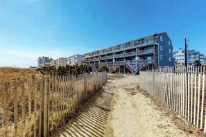 Exterior - 4-Story beachfront townhome with ocean views, balconies, deck, outdoor shower (Ocean City)