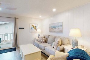 TV, offices - Lands End Unit 6B (Ocean City)