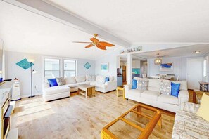 TV, fireplace, offices - Renovated waterfront home with dock, bay access, & shared pool/tennis (Ocean City)