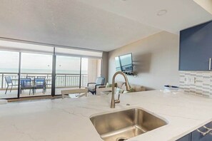 Interior - Fountainhead Towers 1205 (Ocean City)