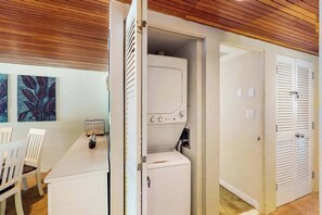 Interior - High Point North 6C (Ocean City)