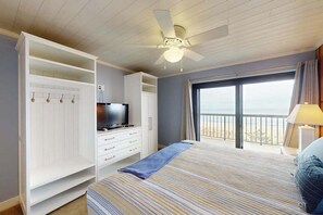 Iron/ironing board, WiFi, bed sheets - Stunning ocean-front and ocean-view condo with pools and sports courts (Ocean City)