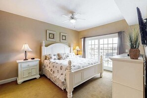 Iron/ironing board, WiFi, bed sheets - Laguna Vista 205 (Ocean City)