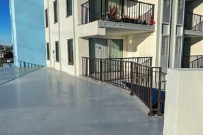Property grounds - Bluewater East 201 N (Ocean City)
