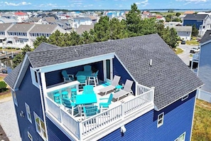 Outdoor dining - Sapphire Sol | House in Ocean City with elevator, roof deck, grill, streaming (Ocean City)
