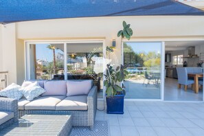 Terrace/patio - CostaBlancaDreams - Villa Mar y Monte in Calpe (Calpe / Calp)