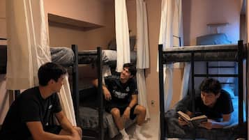 Standard Shared Dormitory, Mixed Dorm