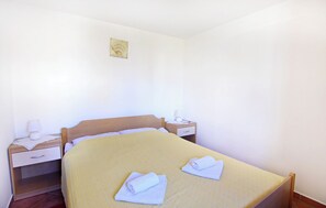 Apartment, 1 Bedroom, Patio - Cozy Ground-floor Apartment in Umag (Umag)