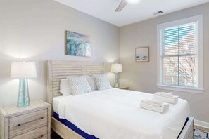 5 bedrooms, WiFi, bed sheets - Sunset Island - 57 Island Edge (Ocean City)