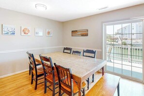 Dining - Bayshore 603A (Ocean City)