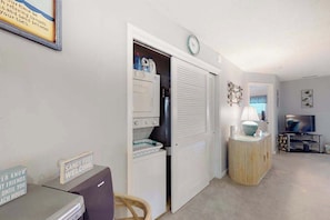 Interior - Coastal condo with a private washer/dryer, central AC, and a shared pool (Ocean City)