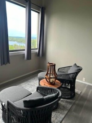 Interior - Million Dollar Views of Lake Winni Near it All! (Laconia)