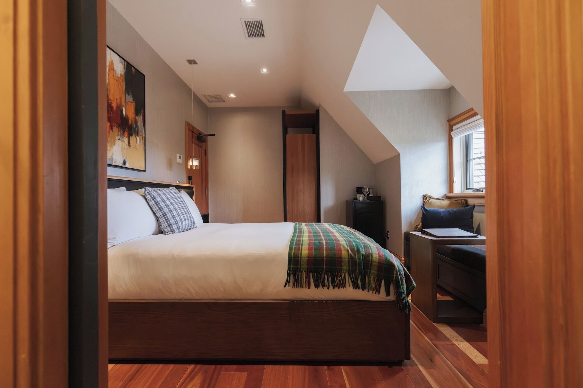 Classic Room, 1 Queen Bed, Park View