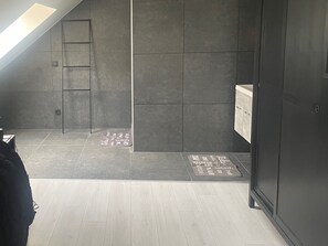 House | Bathroom - Villa Lumina Royale With Swimming Pool (Zutendaal)