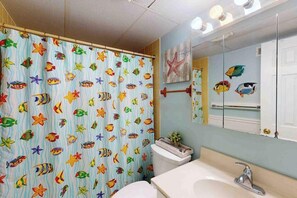 Shower, hair dryer, towels - Sunny Beach Front Condo w/Beach Access, Private patio, W/D, AC & full kitchen (Ocean City)