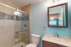 Shower, towels - Serene Canal front condo w/Balcony, WiFi, AC & community pool access (Ocean City)