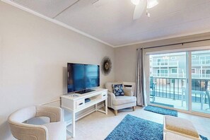 TV - Beautiful Ocean view Condo short walk to the beach access (Ocean City)