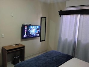 3 bedrooms, iron/ironing board, WiFi - |Your Home Away from Home| House for 6 Costa Verde (San Pedro Sula)
