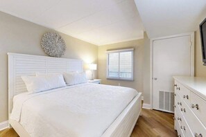 1 bedroom, iron/ironing board, internet, bed sheets - Inviting oceanfront condo with hot tub, balcony, central AC, & W/D (Ocean City)