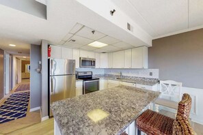 Fridge, microwave, oven, stovetop - Bayfront condo with water & sunset views, balcony & pool - walk everywhere (Ocean City)