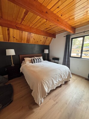 Iron/ironing board, WiFi, bed sheets - Cedar & Bark A-Frame Cabin / Spa, Sauna, Theater Room / EV Charger Near Village (Lake Arrowhead)