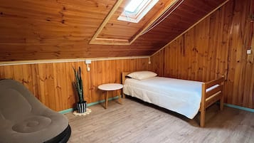 Comfort-Stadtwohnung, Terrasse, eingeschränkter Seeblick