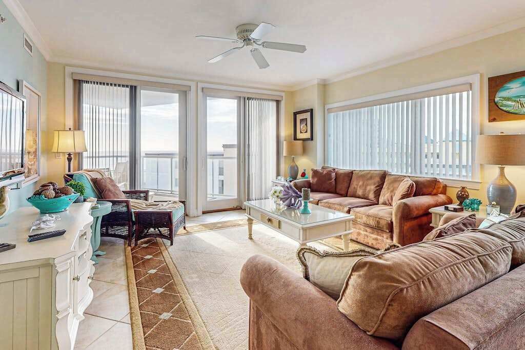TV, DVD player, offices
