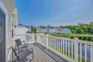 Terrace/patio - Luxury townhouse close to beaches, restaurants & shopping (Berlin)