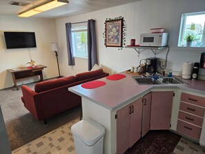 Interior - 'The Bunkhouse' Apt. Suite E 3 bedroom (Craig)