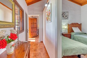 Room - Casa El Algarrobo – Home above the clouds with sea views (Puntagorda)