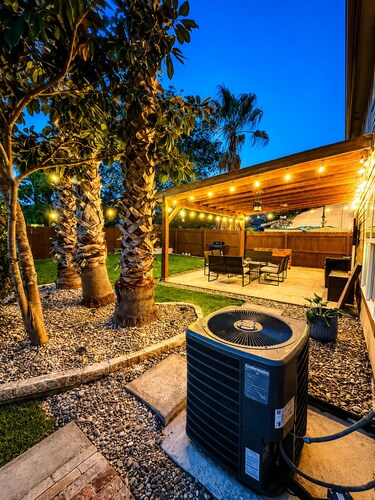 Family Retreat Near Randolph AFB, Patio & Comfort