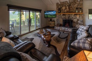 Living area - Breathtaking Grandfather View has a truly Breathtaking view of Grandfather Mount (Boone)