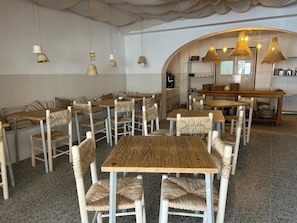 Daily buffet breakfast for a fee - Hostal Boutique Es Grop (Port de la Selva)