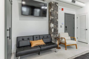 Fernseher, Arbeitsbereiche
