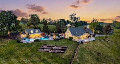 Shalom at Shenandoah | Pool, Sauna & Views